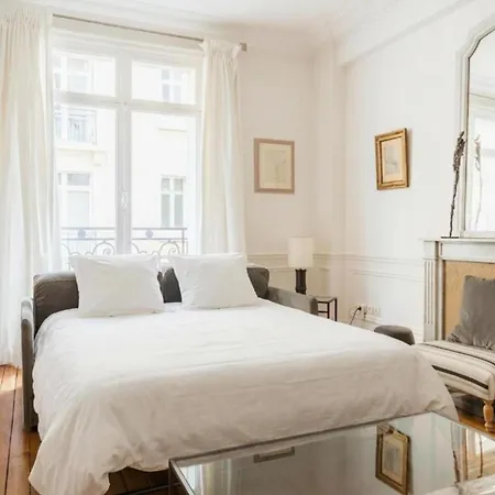 Veeve - Invalides Elegance * Paris